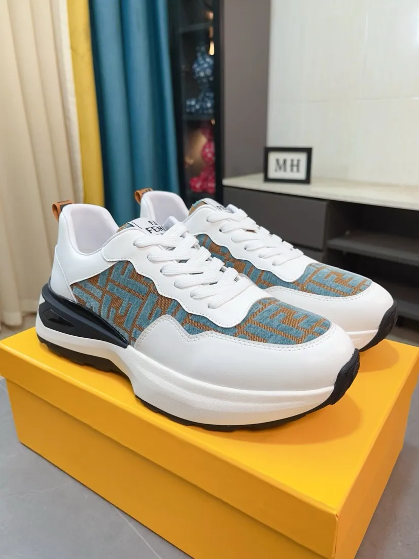 Factory price 458🌹🌹[fendi] Fendi classic and comfortable men, this complex sneaker is made of soft calfskin➕genuine leather lining➕original ultra-light rubber material rough outsole. This unique light and thin style is suitable for the casual and exquisite sensibility of this season. It is comfortable and natural on the feet. It is an everyday style for casual travel in autumn and winter! 38/44